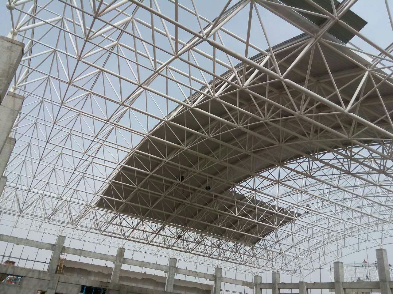 泰安一汽网架
